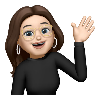 Amanda Ribeiro waving